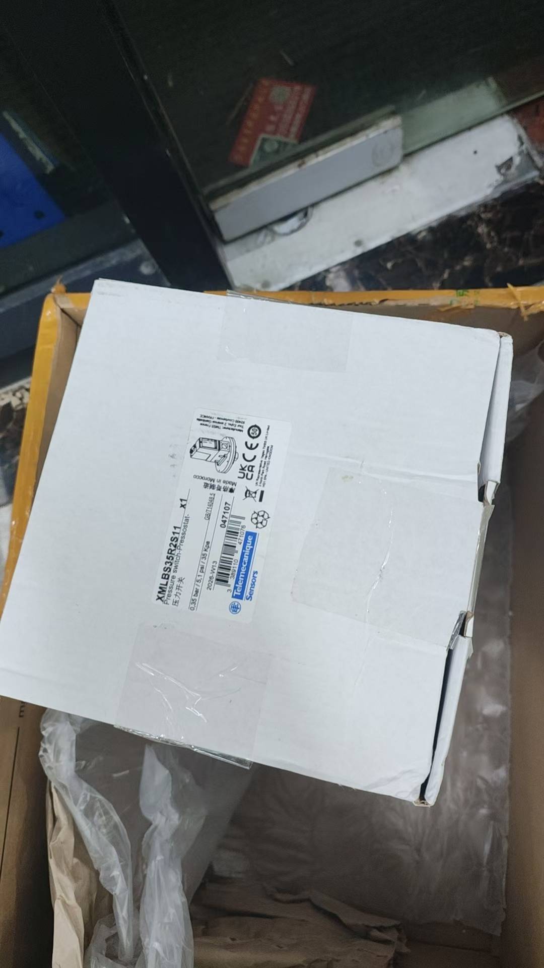 Công tắc áp suất