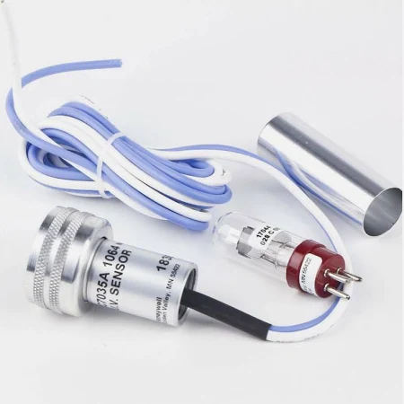 Cảm biến phát hiện ngọn lửa HONEYWELL C7061A1053